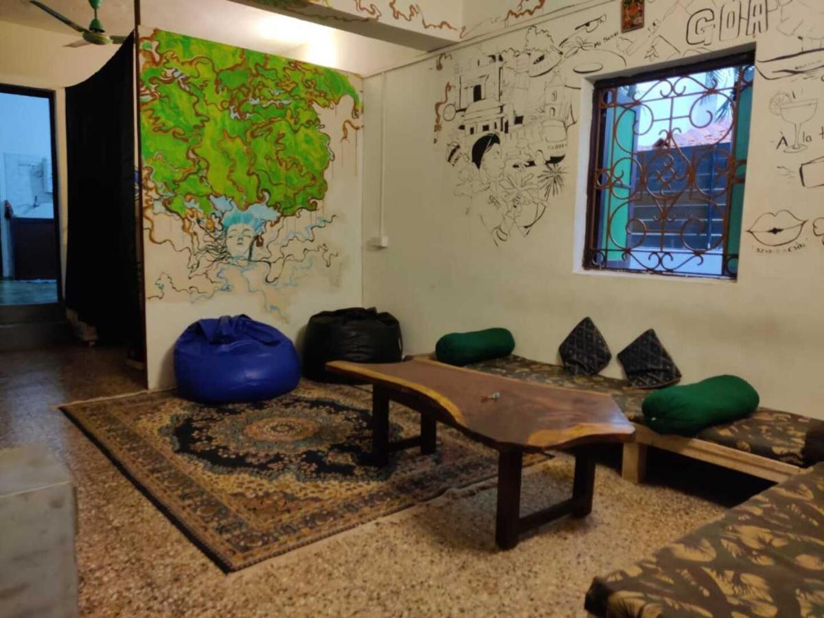 Green Rover Hostel By Gypstead Vagator Eksteriør billede